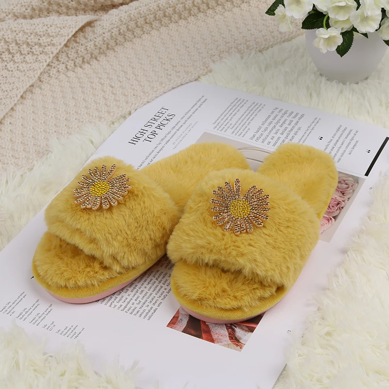 

MLJUFEE Women Slippers Faux Fur Fluffy Winter Short Plush Pink Color Sunflowers Open Toe Fuzzy Cozy Bedroom Home Furry Slippers