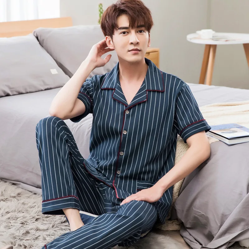 (Tops + pants) Men's cotton short-sleeved pajamas suit casual striped loose and comfortable thin trousers cardigan home service
