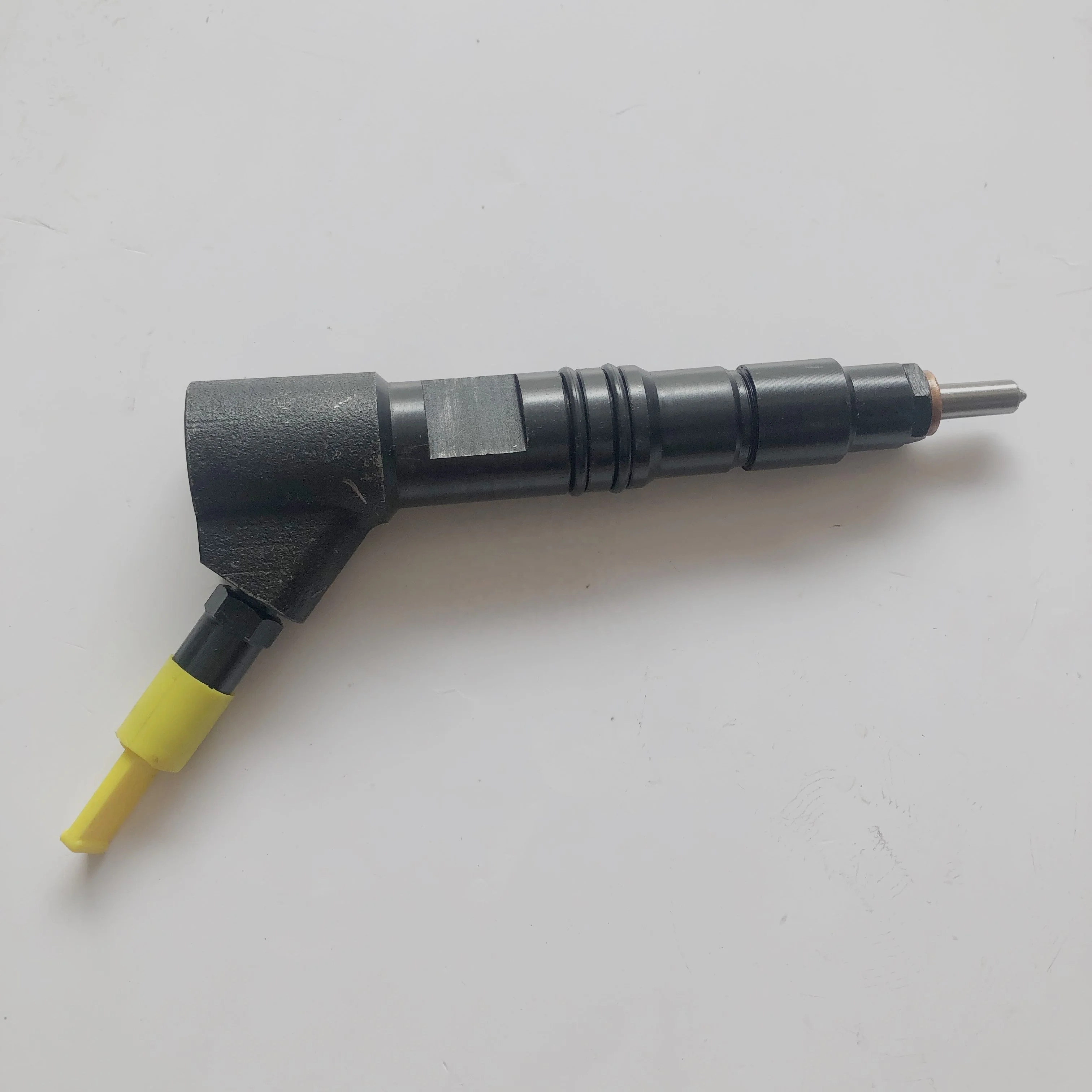 

Original ISF3.8 diesel fuel injector nozzle 5301969 CKBAL79P720 Comon rail parts