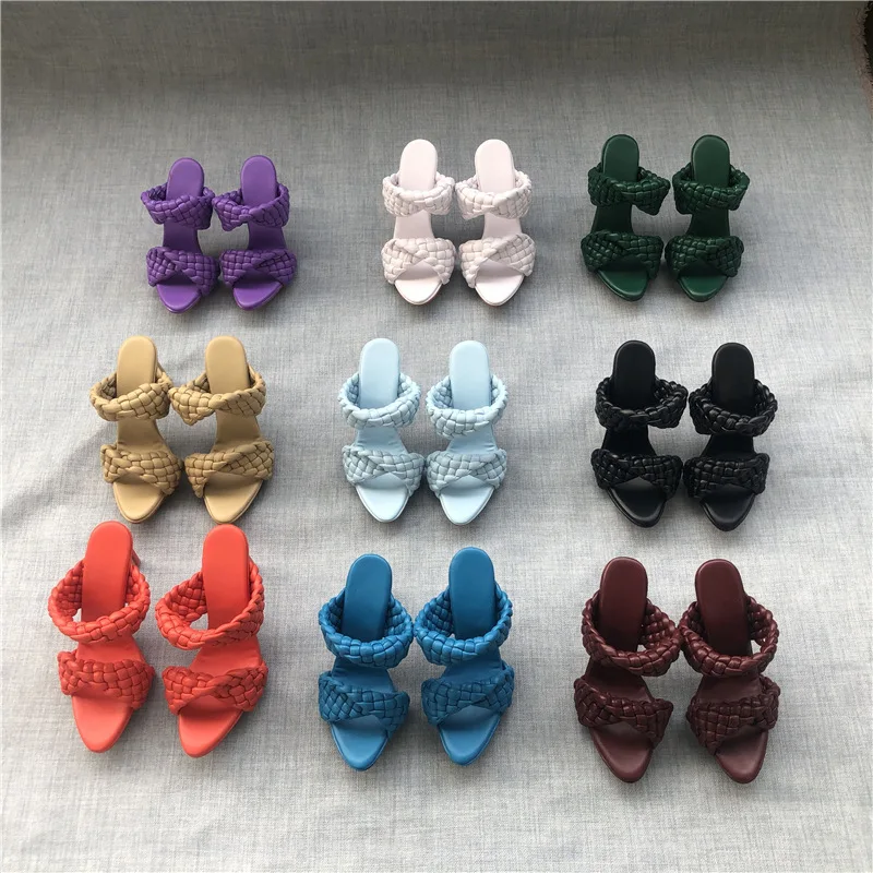 

2021 New Summer Woman Catwalk Fashion High Heel Lady Woven Sandals Thin Heel Pointed Slippers