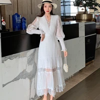 new 2021 high quality runway long dresses woman sexy v neck long sleeve lace patchwork pleated dress elegant vintage vestidos