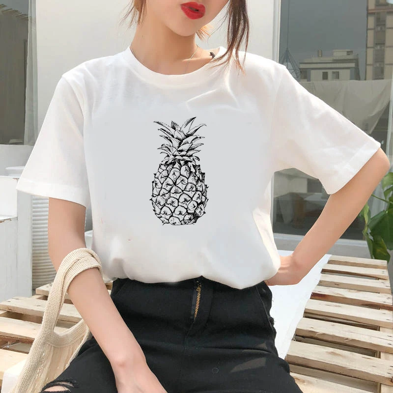 

Top T shirt female Cartoon Pineapple Print Tshirt Harajuku Short Sleeve Graphic Tshirt Round neck Summer women tee shirt