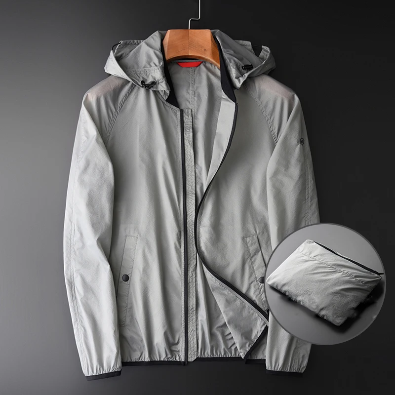 

Летняя мужская Роскошная куртка со съемным воротником с капюшоном солнцезащитные мужские куртки размера плюс 4xl серые тонкие приталенные м...