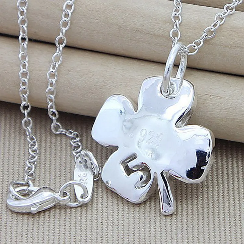 Женский кулон в виде четырехлистного клевера серебро 925 пробы | Украшения и