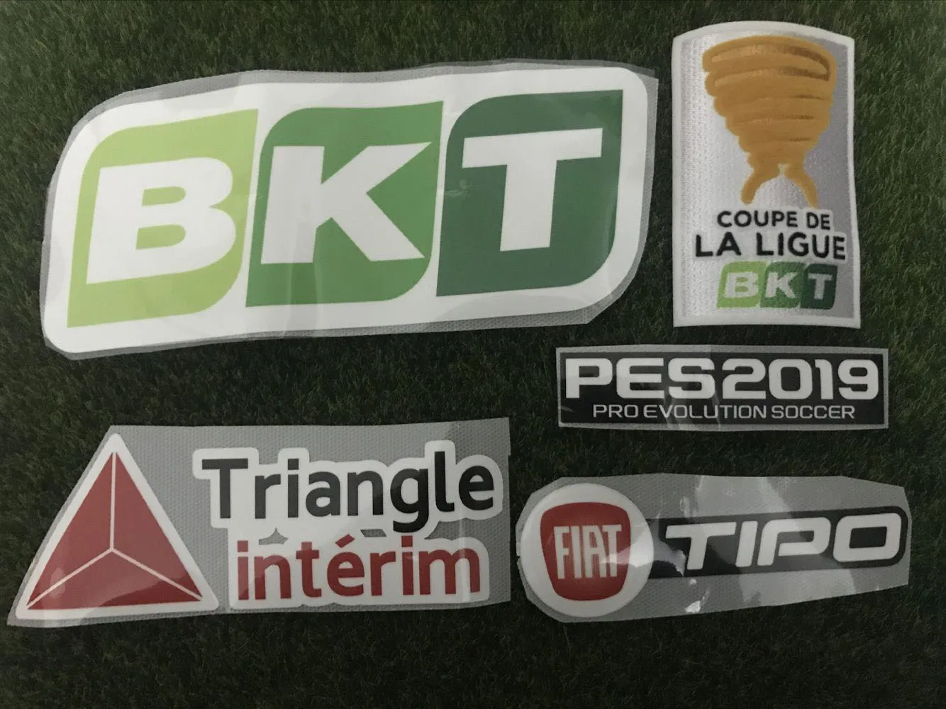 

2020 г., термотрансферный патч Coupe De La Plate, полный набор