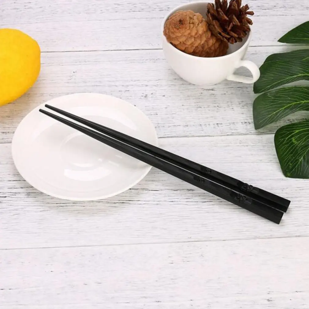 

1 Pair Japanese Chopsticks Alloy Non-Slip Wood Color Sushi Chop Sticks Set Chinese Gift Family Friends Colleagues Gifts