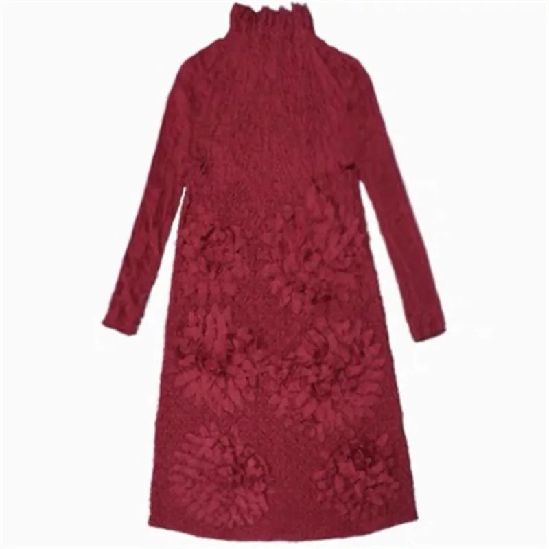 

Pleated Miyake Dress High-end Fashion Loose Large Size Pure Color A-line Heavy Embroidery Applique Applique Slim Fit Dress Women