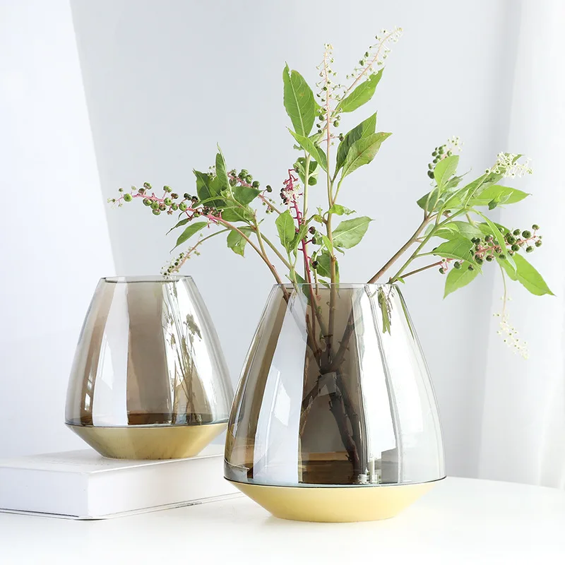 

Nordic Wind Metal Bottom Modern Luxury Simple European Vase Transparent Glass Flower Board Room Living Room Hotel Ornaments