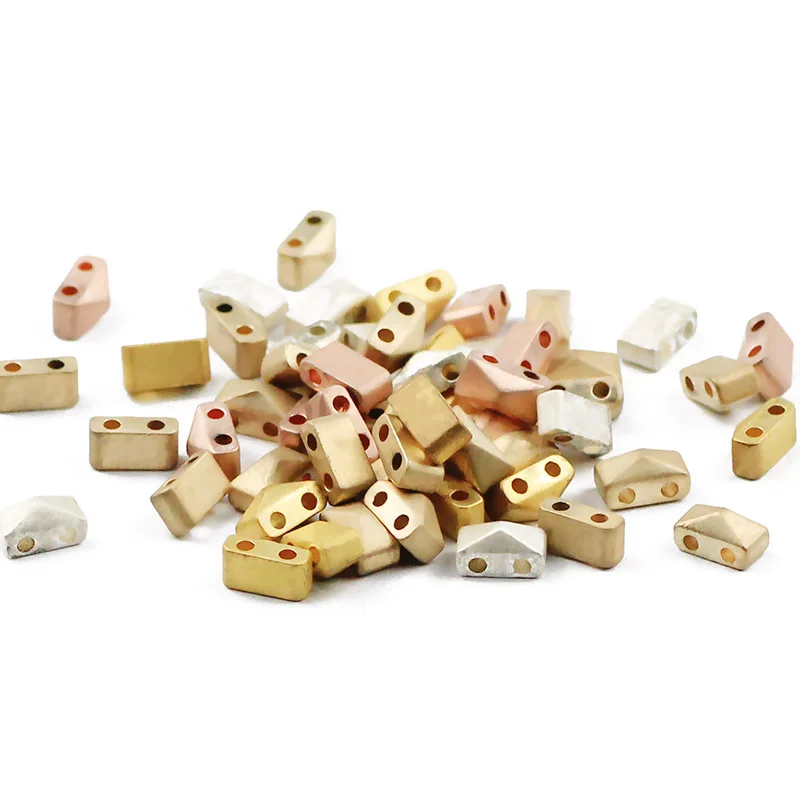 Матовые гематитовые бусины 6*3 мм плоские Геометрические Квадратные пирамиды из