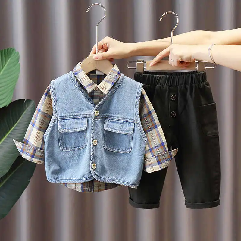 

Детский модный джинсовый костюм с жилетом, 2020 осенний ковбойский жилет для мальчиков, рубашка, брюки, новый корейский Повседневный комплект...