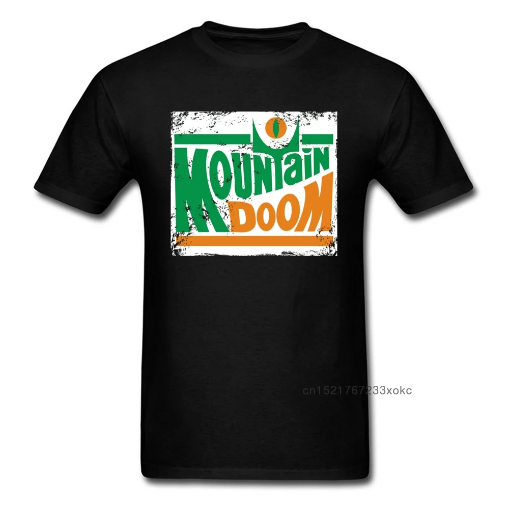 Мужская винтажная футболка с надписью Mountain Doom летняя хлопчатобумажная на заказ |