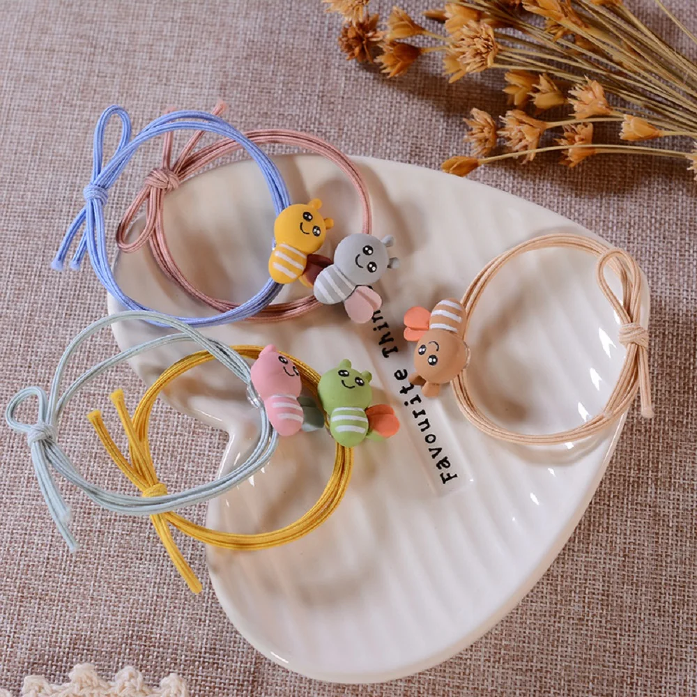 Эластичная резинка для волос с изображением маленькой пчелы из мультфильма