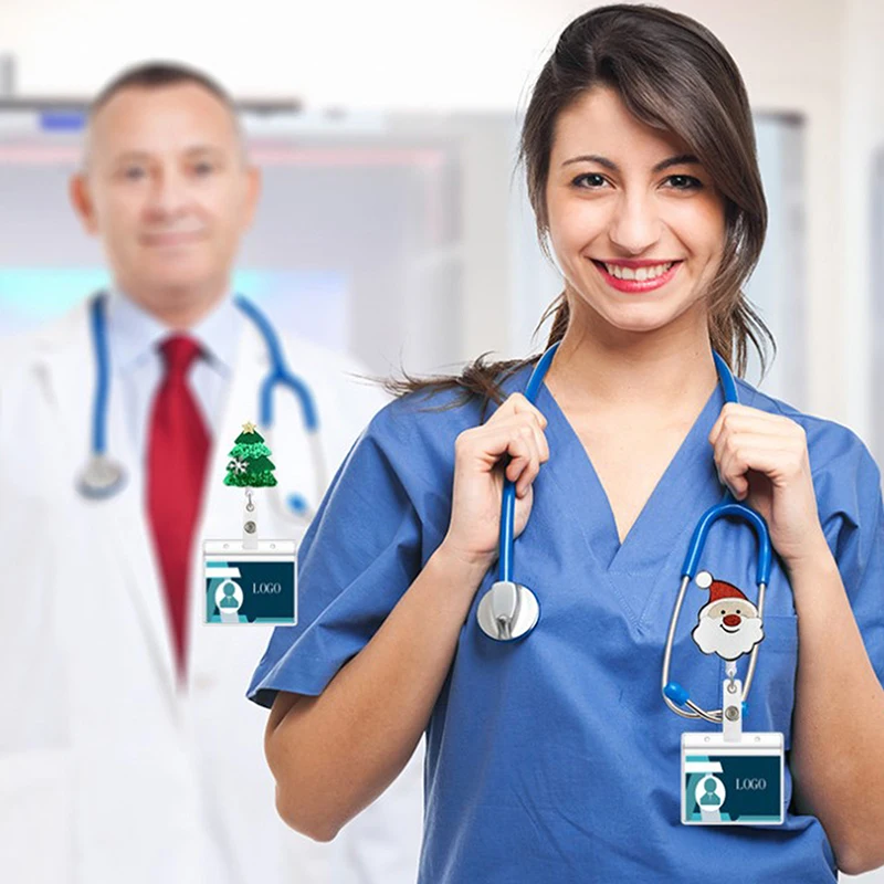 

Выдвижной мультяшный значок медсестры клипса для студентов доктора ID держатель для карт Санта Клаус Лось Снеговик Рождественское украшени...