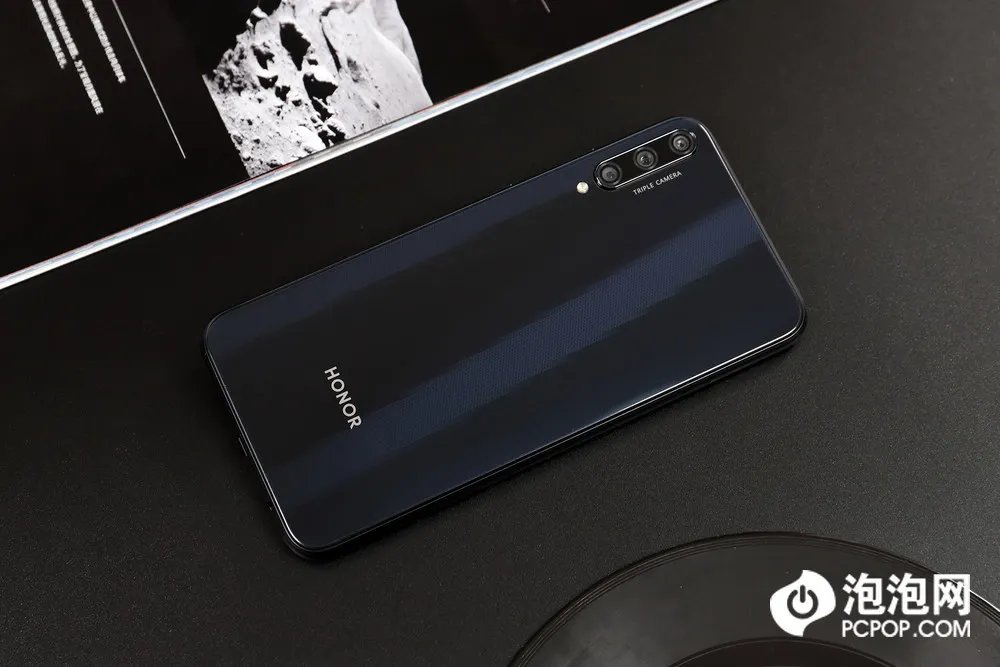 Стоковые Honor Play 3 сотовые телефоны Kirin 710F Восьмиядерный 6,3" ips 1560X720 6 ГБ ОЗУ 64 Гб ПЗУ 9,0 МП GPU TURBO Android смартфон