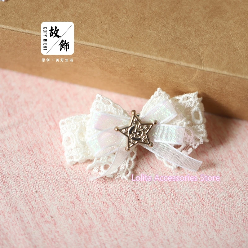 

Costumes & Accessories