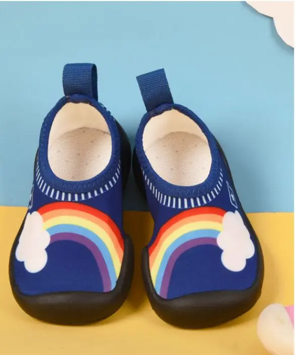 Детская обувь для мальчиков и девочек малышей мягкие милые домашние тапочки