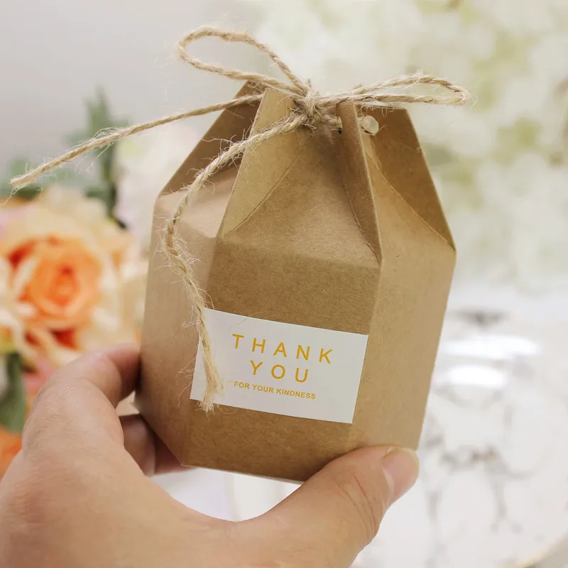 

20/50/100pcs Kraft Paper Candy Chocolate Gift Box Lantern Hexagon Shape Wedding Birthday Favors Cake Gift Bags Wrapping Supplies