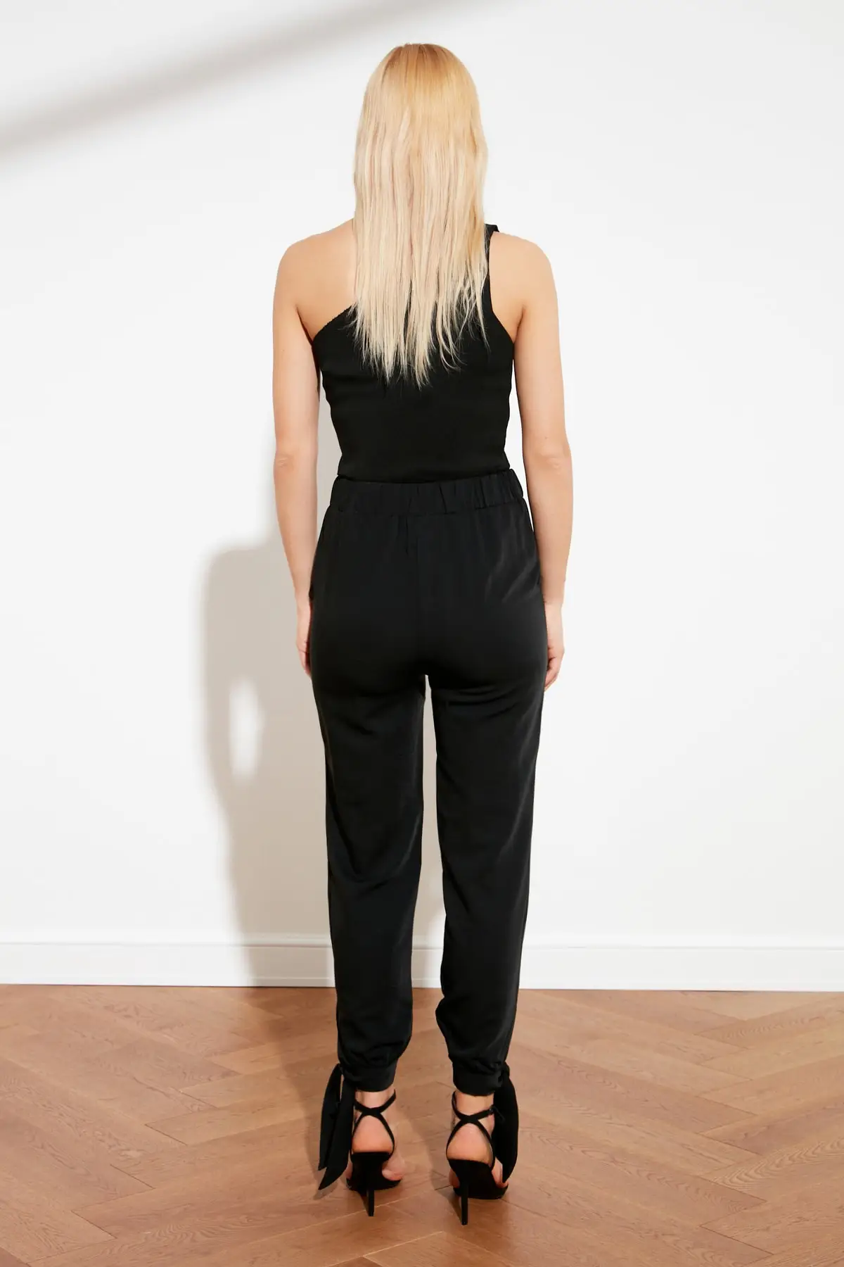 

Trendyol Front Button Pants TWOSS21PL0351