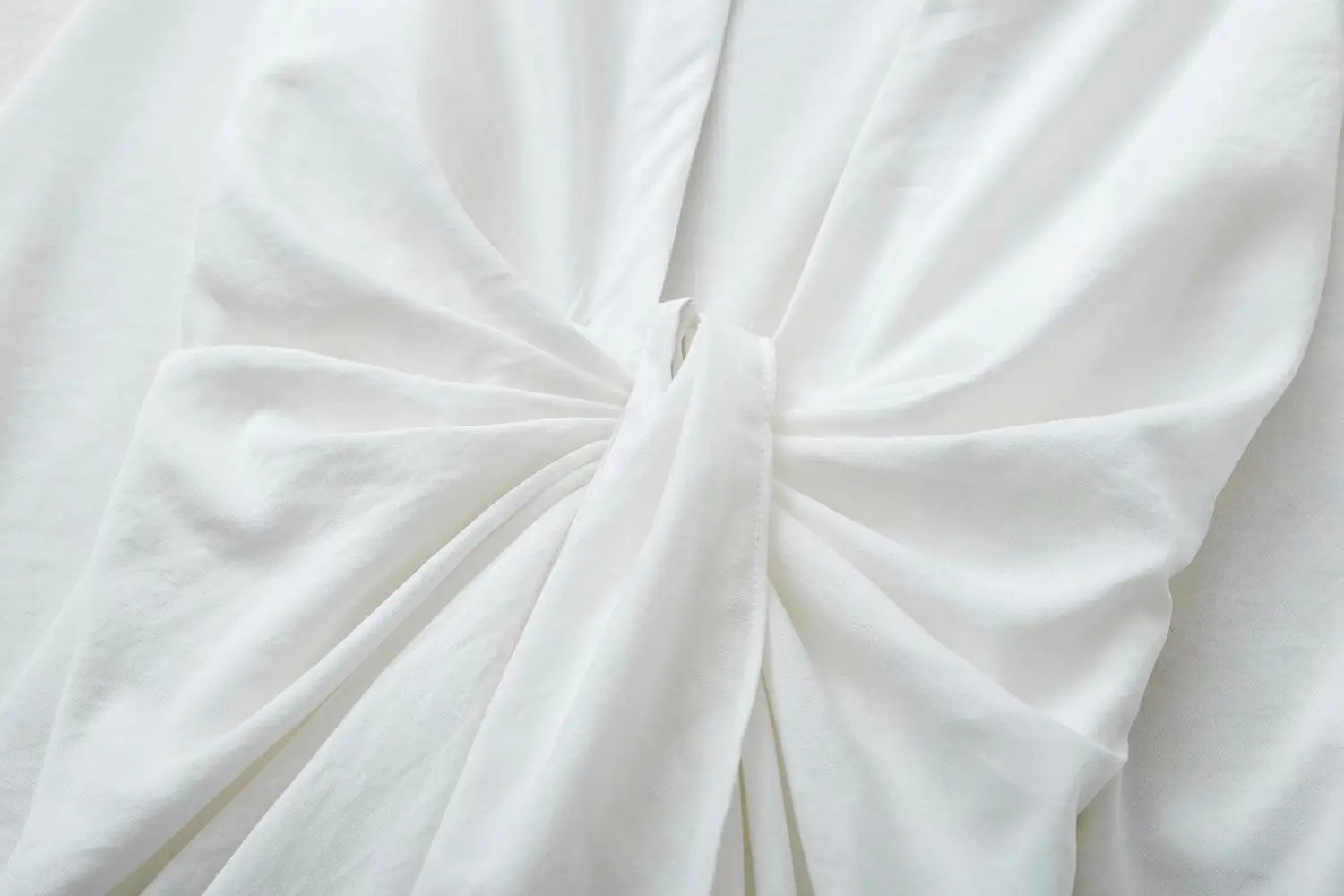 Новое асимметричное платье-рубашка с v-образным вырезом плиссированное платье на