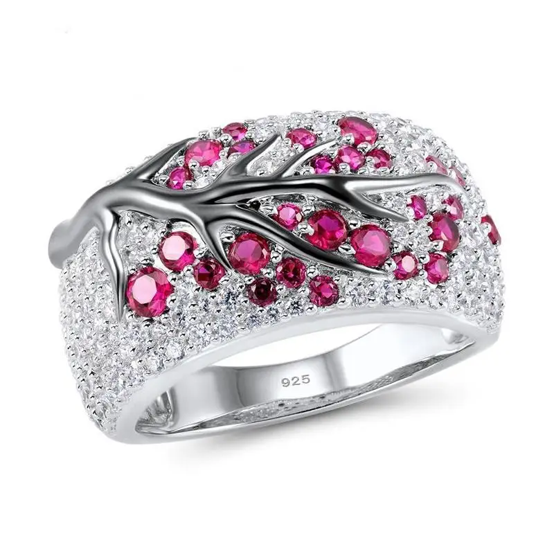 

New Delicate Charm Jewelry Elegant Peach Blossom Pattern Crystal Jewelry Ring for Women Wedding Banquet