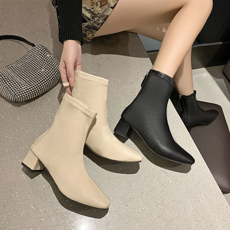 Ботинки женские на толстом каблуке мягкие кожаные короткие тонкие сапоги