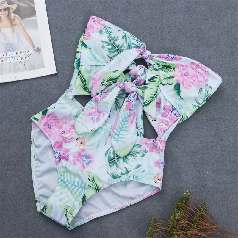 Женский купальник с узелком розовый бандажный пуш-апом и монокини бразильский 2020