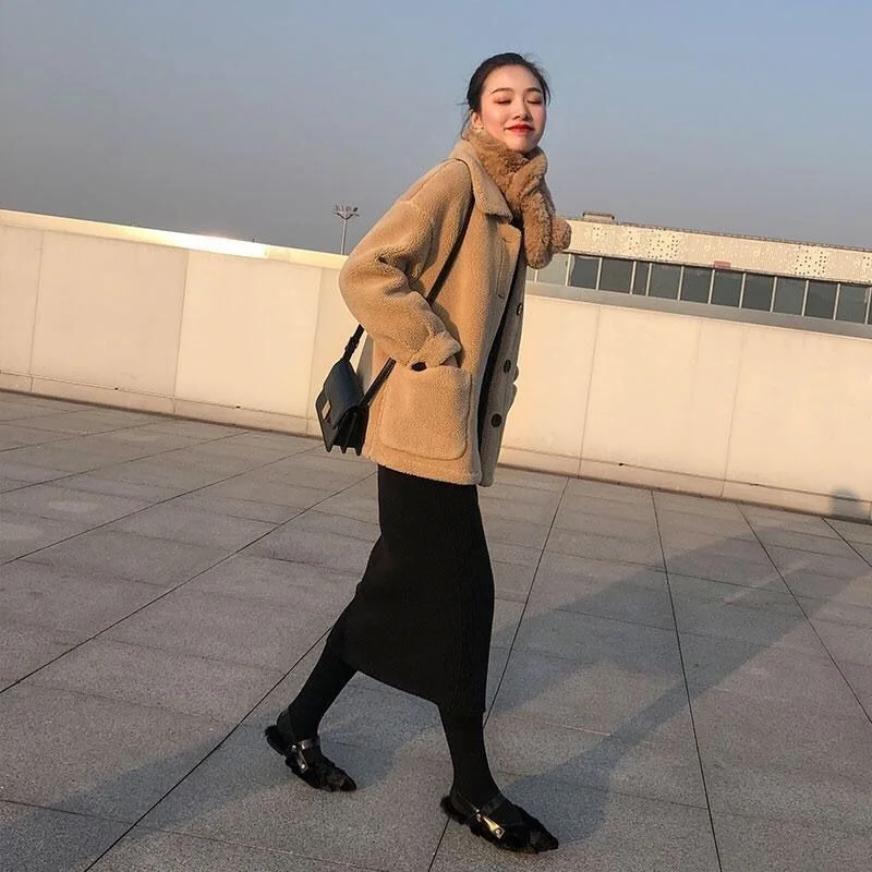 Women 2022 Autumn Winter New Real Sheep Shearling Fur Coats Female Natural Wool Fur Outwear Lamb Fur Jackets Abrigo Mujer X92