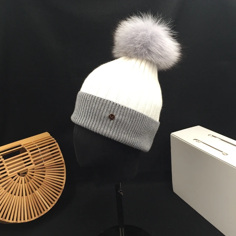 Новая зимняя шапка женская шерстяная вязаная универсальная Корейская