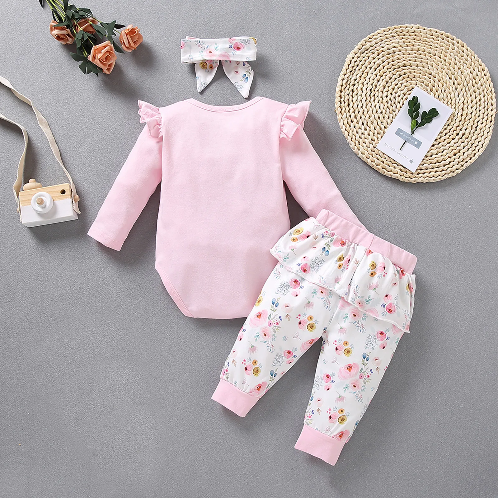 

2021 New Baby Kids Baby Stylish Sweet Simple Long Sleeve Letter Printed Shredded Frilled Pants Hairband