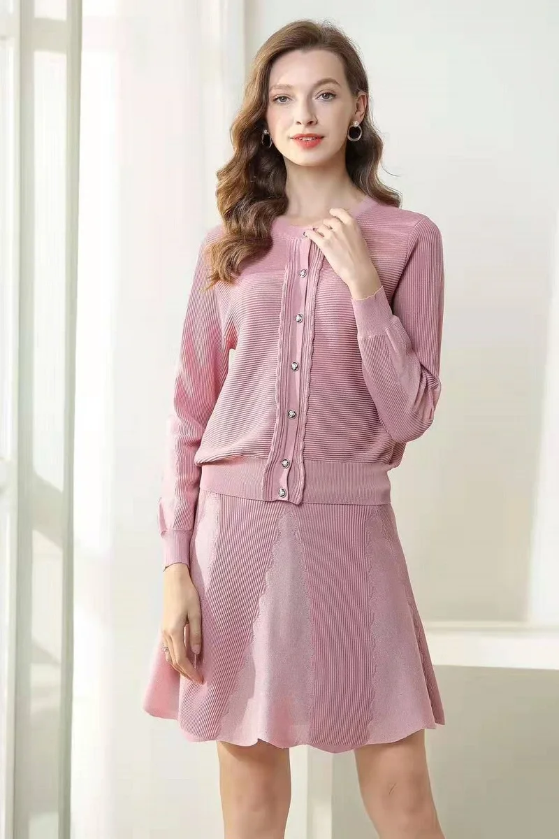 

High Quaity Sweater Sets 2020 Spring Suit Women Knitted Cardigan Coats+Mini a-line Knit Skirt Set Pink Black Knitwear