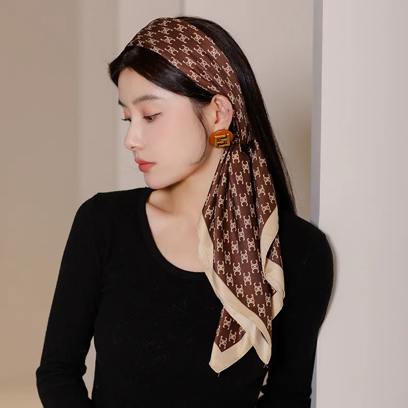 Шелковый шарф атласная бандана женская летняя квадратная маленькая сумочка