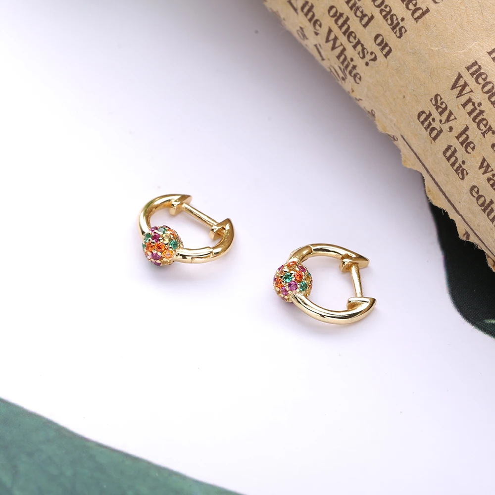 Женские серьги-кольца с радужными кристаллами серебро 925 пробы