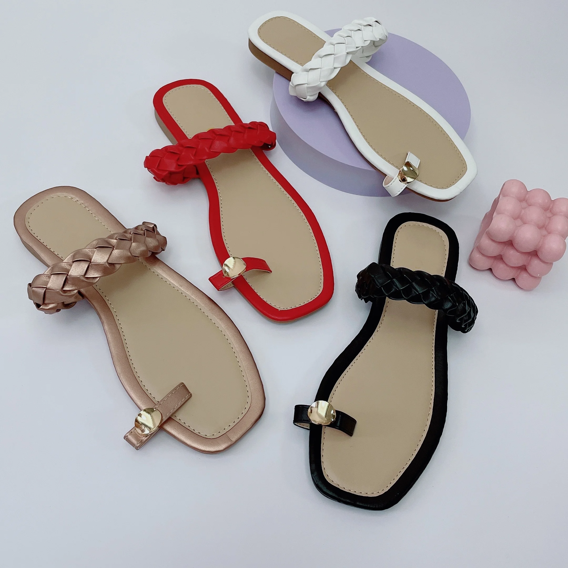 

Slippers Women Summer Luxury Brand 2021 New Sexy Square Toe Fashion Weave Flat Sandals Woman Shoes Plus Size 41 Chaussure Femme