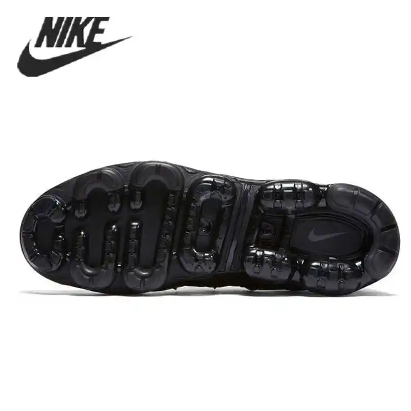 

Original Authentique Nike Air Vapormax Plus Tn Hommes Chaussures De Coursus De Sport En Plein Air Comfortable Breathing Nouvea