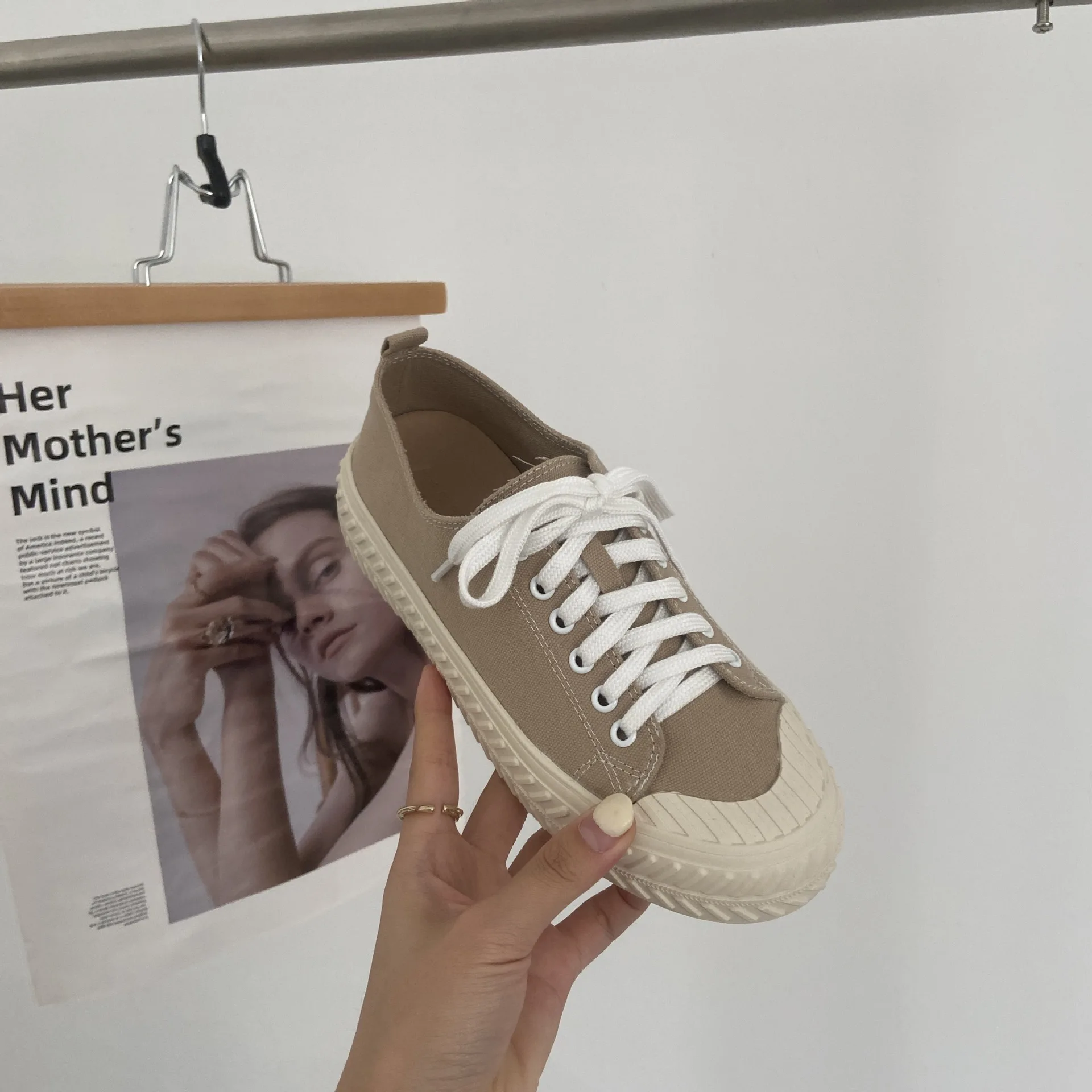 

Summer Shoes Ladies Round Toe Casual Female Sneakers Dress Flats Women 2021 Glitter Comfortable Small New PU Basic Lace-Up Canva