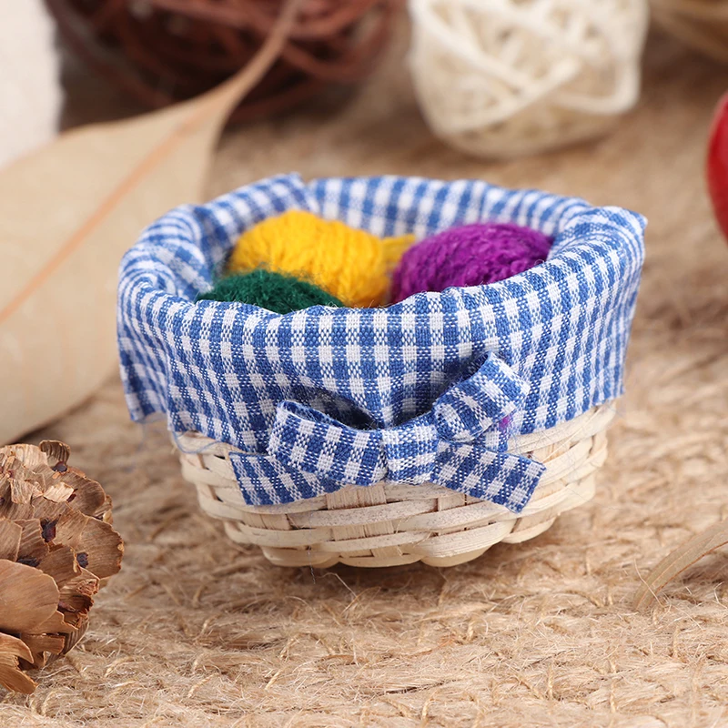 

1/12 Dollhouse Miniature Accessories Mini Knitting Tools Basket Simulation Wool Model Toys for Doll House Decoration