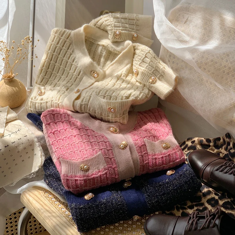 

Fashion New Retro Sweater Jacket Women Autumn And Winter Casual Temperament Round Neck Long-sleeved Knitted Cardigan Top