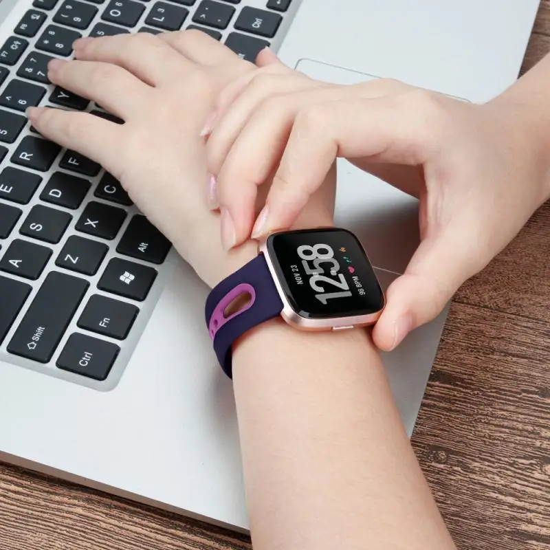 Браслет ремешок для Fitbit Versa 2 SmartBand спортивный мужской браслет женский мягкий