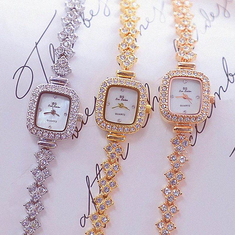 Часы стразы женские кварцевые люксовые брендовые наручные с браслетом из