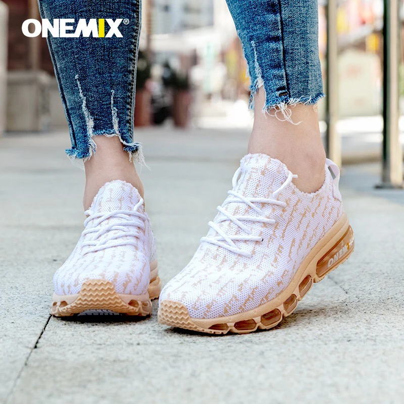 

Женские кроссовки ONEMIX для бега на воздушной подушке