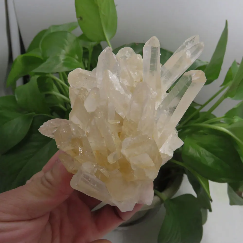 Редкий 235 г натуральный камень аура кварцевый белый кристалл Кластерные точки