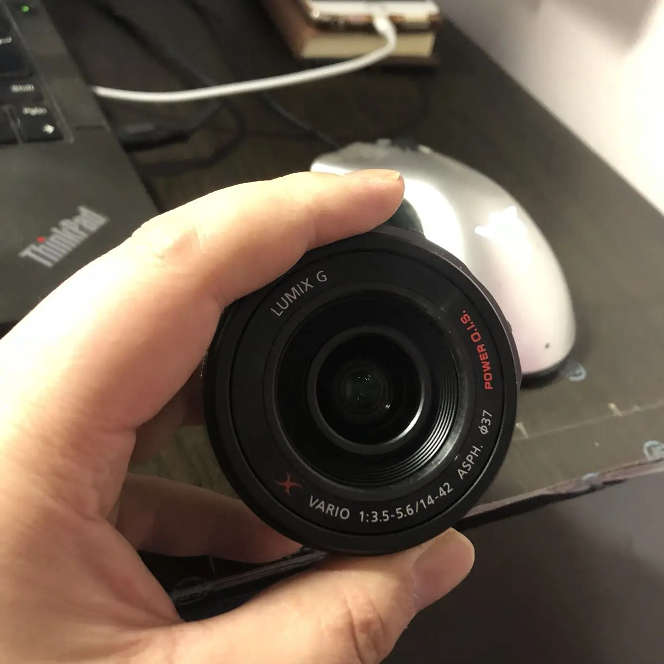 Используется Panasonic LUMIX G X Vario PZ 14-42 мм/F3.5-5.6 ASPH./power O.I.S. Объектив