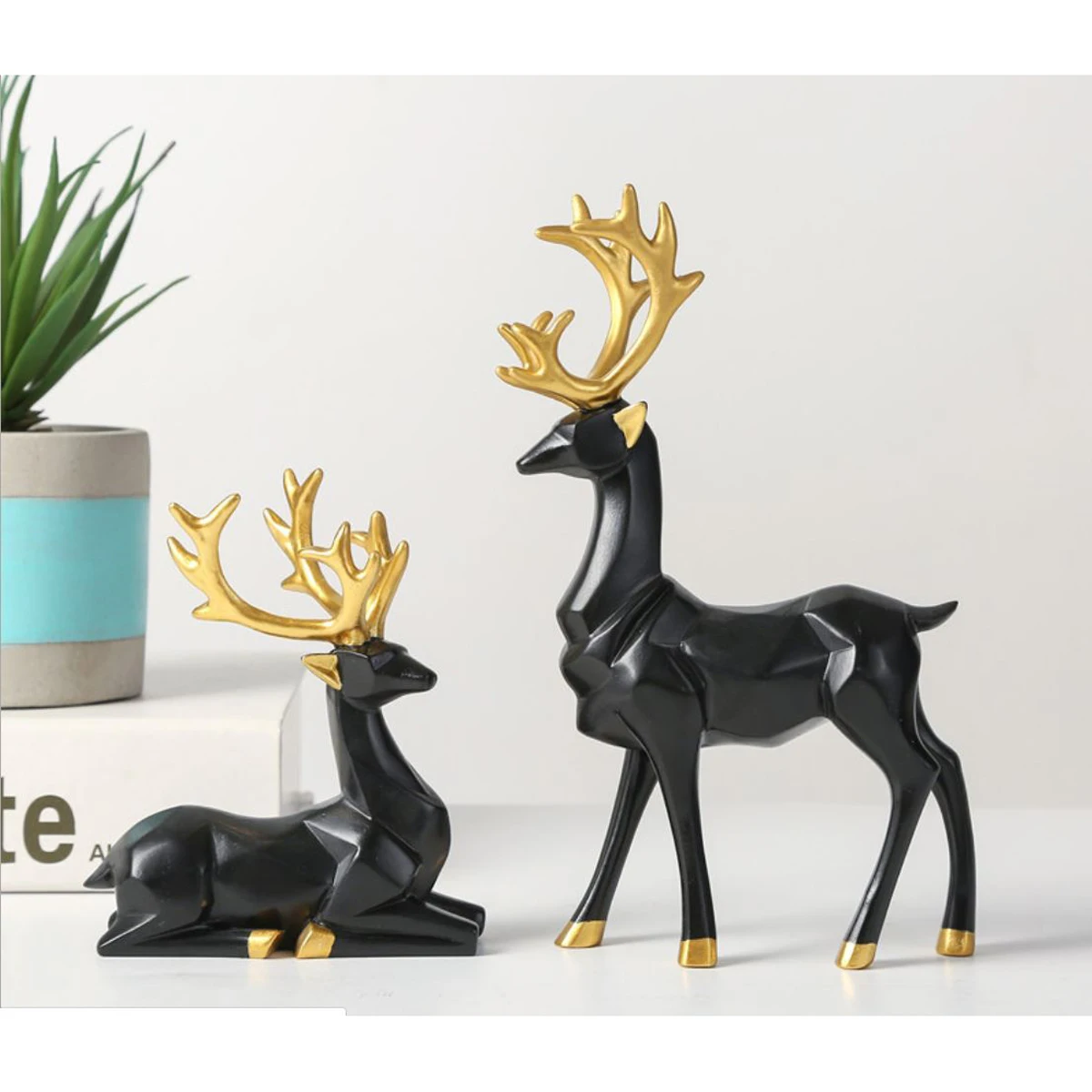 

Simple Christmas Reindeer Figurines Nordic Style Small Resin Sitting Standing Deer Statues for Home Office Décor