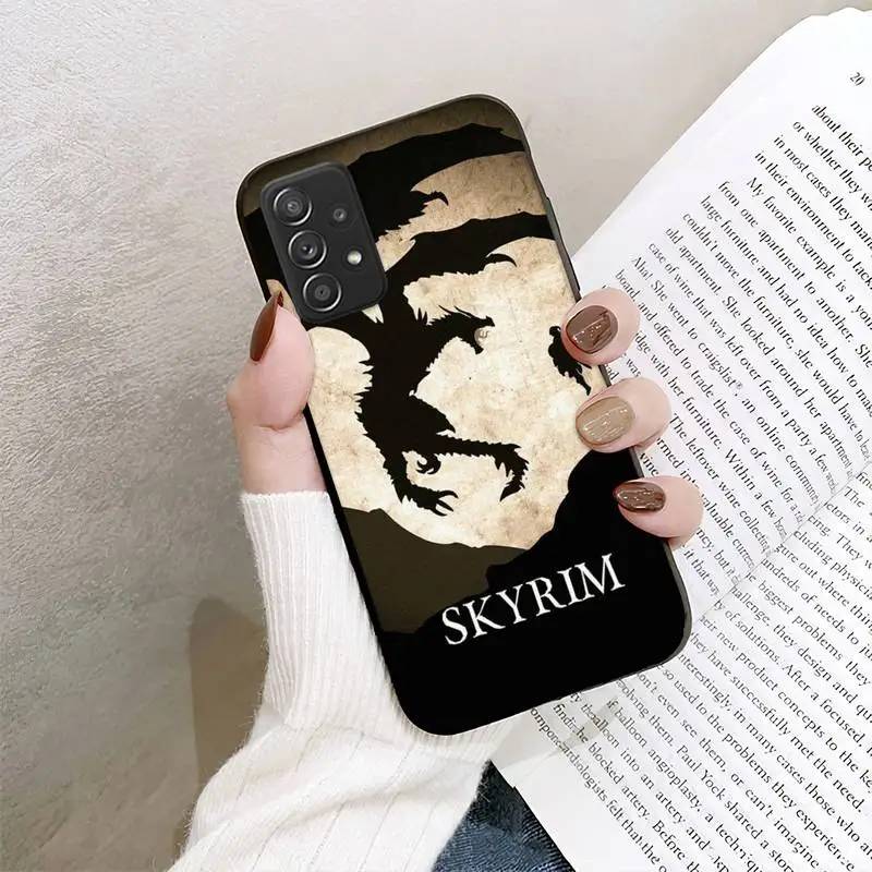 Фото Чехол для телефона Game Skyrim Samsung Galaxy S10 S20 S21 Note10 20Plus Ultra Shell Мобильные телефоны и Чехол для телефона Game Skyrim Samsung Galaxy S10 S20 S21 Note10 20Plus Ultra Shell Мобильные телефоны и