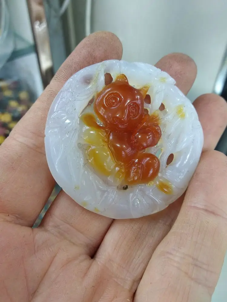 

Excellent Agate Round Pendant Panda Totem Amulet Churinga Quality Chalcedony Pretty Talisman