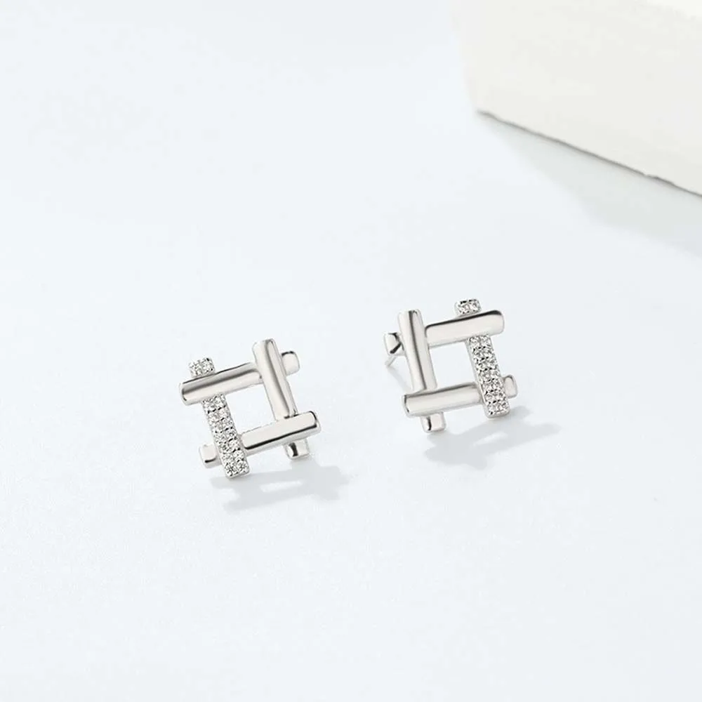 

Han Edition 2021 Tic-Tac-Toe Geometry Square Ear Clip Earrings Fashion Elegant Temperament Jewelry Gifts