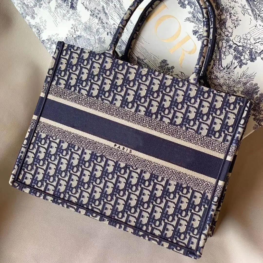 

Genuine Bags Women's New Versatile Commuting Bags Shopping Bags Embroidered Mommy Bags Large Capacity Tote Bags Bag