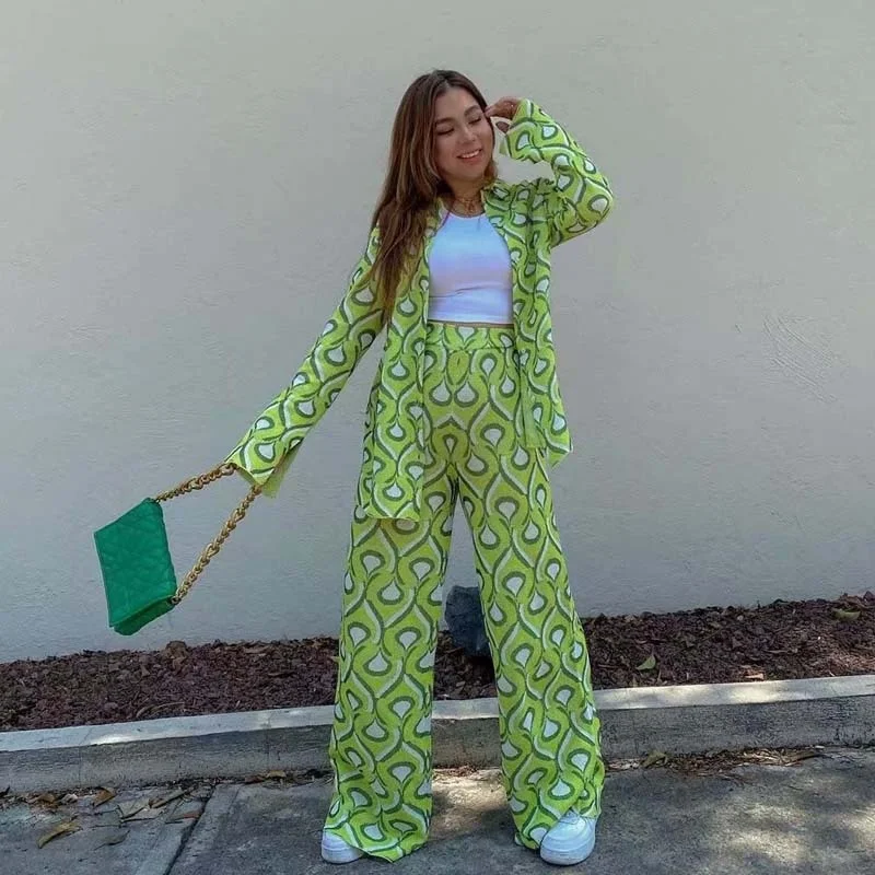 

Женский винтажный комплект из 2 предметов, блузка в пляжном стиле с геометрическим принтом, рубашка с длинным рукавом и брюки с высокой тали...