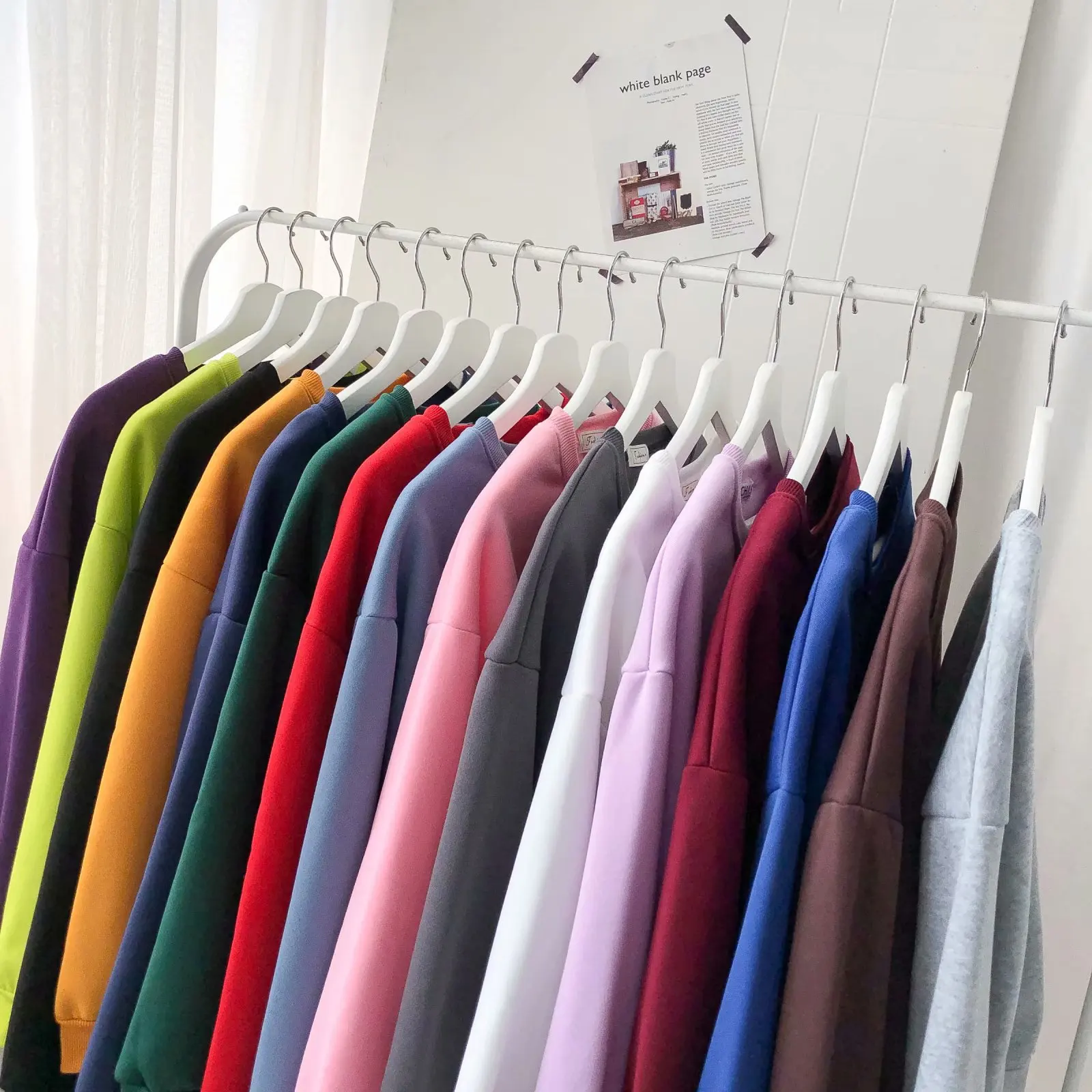 

16-color Solid Color Plus Velvet Padded Crew Neck Long Sleeve Sweater Casual Couple Harajuku Coat Men's Japanese Simple Loose