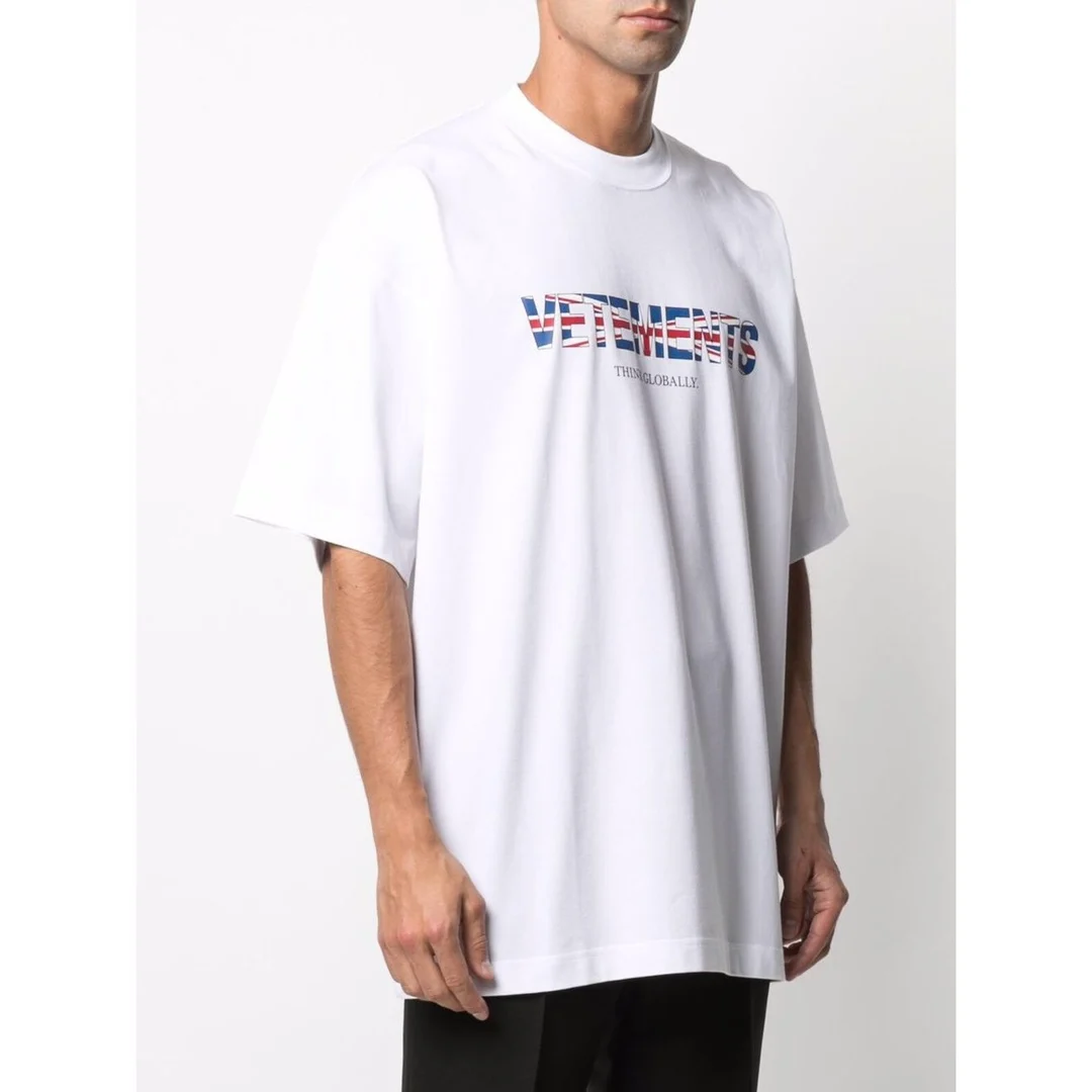 

2021 Summer New Arrive Vetements T-shirt Men Cotton Short Sleeve Hip hop UK Flag Limited Logo Print Cotton Oversize Top Tees